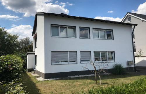 Ganzes Apartment in Bonn verkehrsgünstig, Bunsenstr 16, Bonn - Foto 1