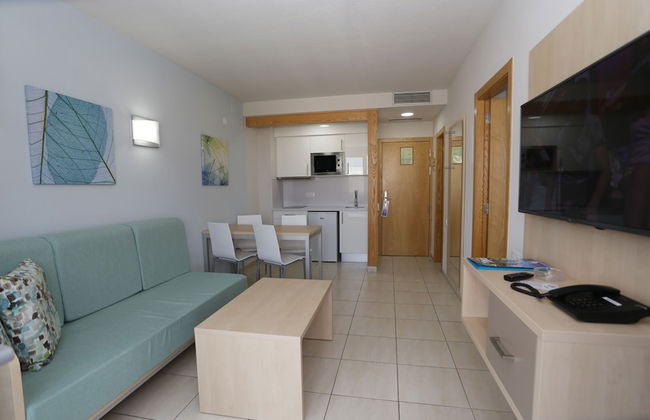 Hotel Andorra - Photo 25