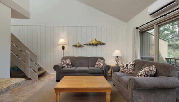 Ponderosa Resort Condo for 6! - Foto 5, Zona de estar