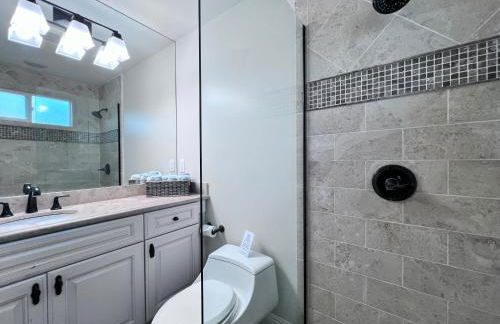 Sensational 6 Bedroom 4 Bathroom Pool Home (3 Master Bedrooms W/bathrooms) - Foto 64