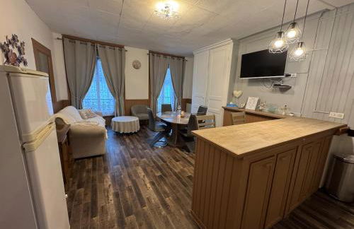 La Flânerie Mauriacoise - Photo 2