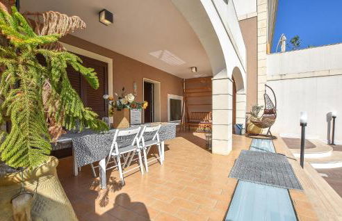 Beautiful Home In San Giovanni La Punta - Foto 13