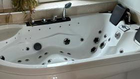 Parenthèse sous les toits - suite cosy avec jacuzzi - hypercentre - Foto 5