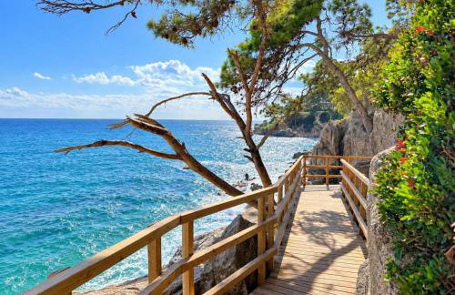 Apartamento con vistas al mar entre pinos - Foto 4