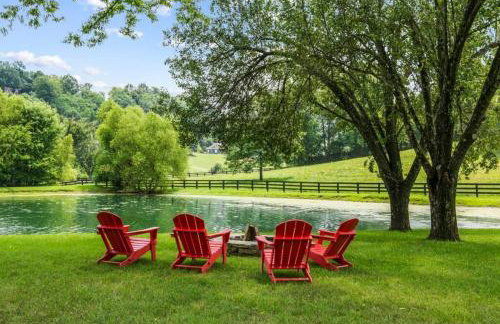 Private Retreat Burwood 8 acres Hot Tub Fire pit - Foto 4