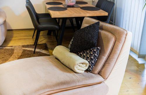 Flexible SelfCheckIns 203 - Zagreb - 2 Bedrooms - Loggia - Foto 21