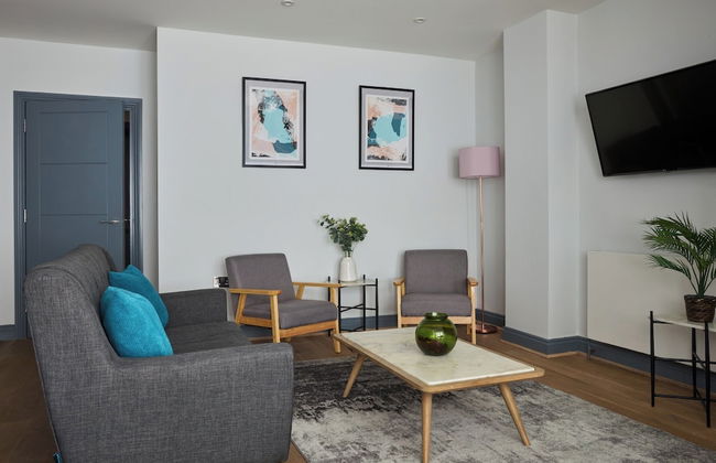 Ealing Broadway by Viridian Apartments - Foto 15