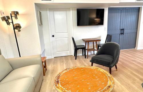 2BR Apt 9 min to Integris #N3 - Photo 29