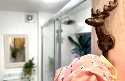 Fallow Cottage, 3 Bedrooms, Woodburner - Heart of Stamford by Belmont Places - Foto 9