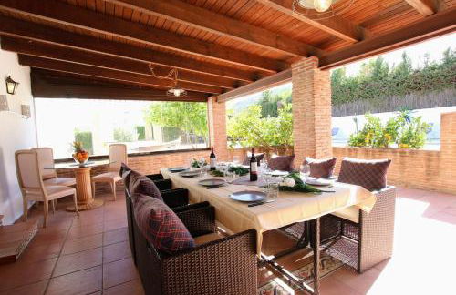 TESS Villa Andalucia - Photo 3