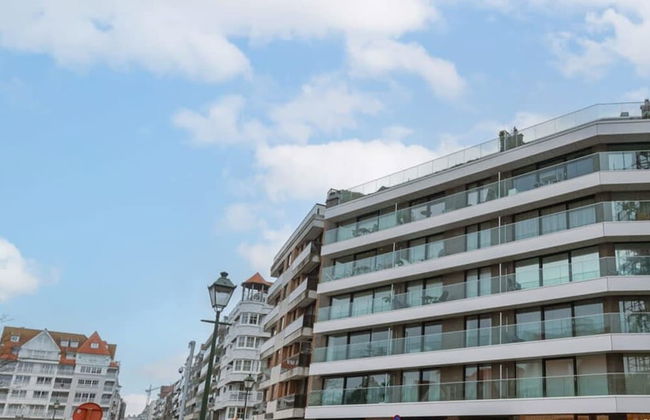 Modern Apartment With Terraces and Parking - Photo 22