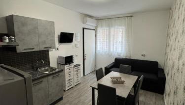 Sun House - Foto 1, stove