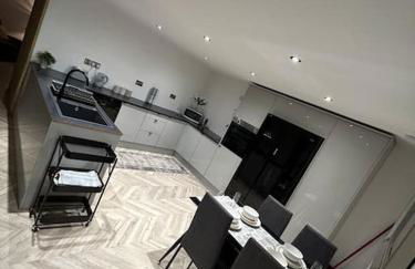 Secret Cabin Getaway - Photo 13