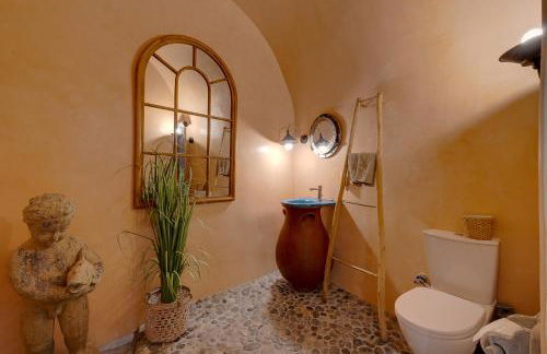 Rock Villas Santorini - Villa Legend Castle View Jacuzzi 130 sq m up to 7 Guests - Foto 65