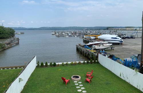 Waterfront Luxury in Town - Foto 2