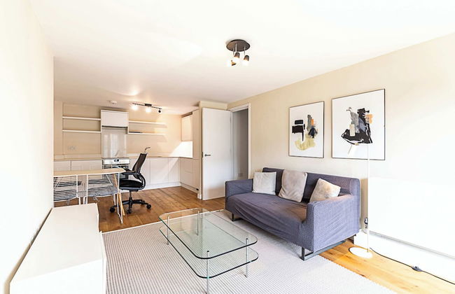 Modern Apartment With Balcony - Foto 14