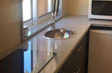 Retiro dos Cedros - Quarto Adega - Foto 8