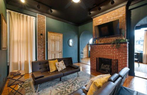 Retreat on Bardstown Road - Yard - Walk to Shops - Foto 7