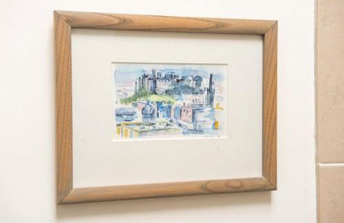 GuestReady - Classic Charm near Holyrood Park - Foto 38