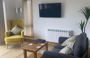 Ben Nevis Manor Lodge & Indoor Private Hot-Tub - Photo 12