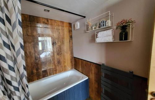 Inner Dowsing Lightship - Photo 24