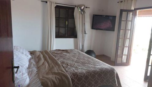 Casa linda com piscina em Atibaia - Foto 3