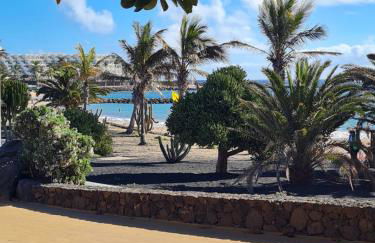 Cozy Waterman beach house - Photo 38