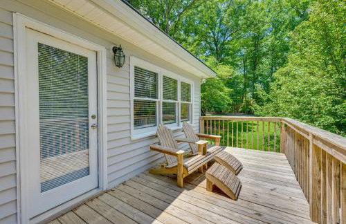 Waterfront Sparta Home with Game Room and Fire Pit! - Foto 27