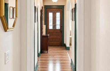 Charming Victorian Home In Historic District - Foto 9