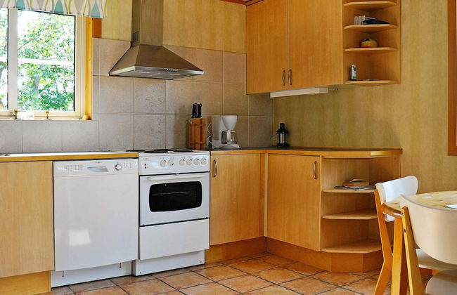 Holiday Home in Uddevalla - Photo 8