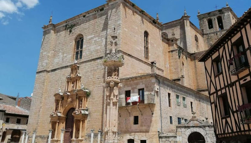 Visita guiada por la excolegiata de Santa Ana - Photo 2