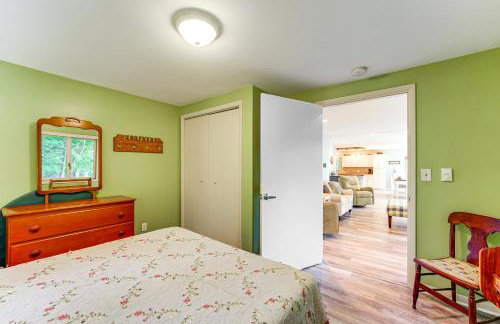 Walk to Semi-Private Beach Lake Michigan Getaway - Foto 23