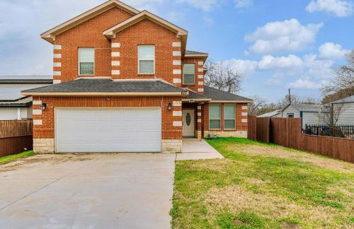 Spacious Grand Prairie Getaway - Foto 32