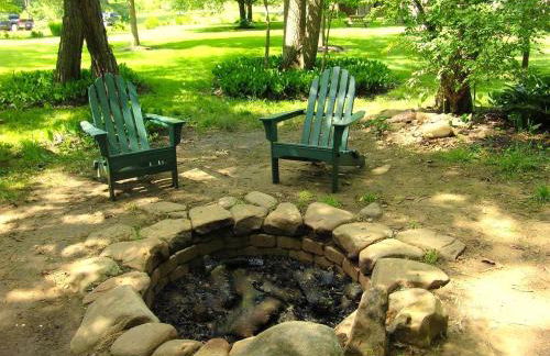 Riverfront Cabin Rental with a Private Beach on Youghiogheny River near Pittsburgh, Pennsylvania - Foto 14