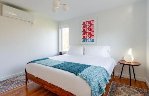 Modern Lakefront Retreat w King Bed - Foto 65