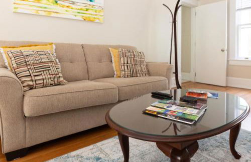 Spacious 2BR in Grand Old Home, Downtown Durham - Photo 13