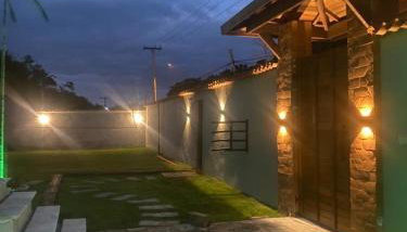 Casa alto padrão a 100 metros da praia brava - Foto 4