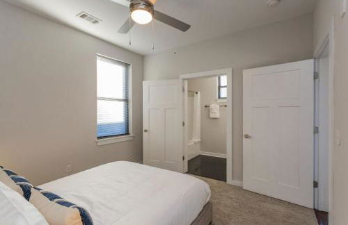 CozySuites Music Row Spacious 1BR with free parking 60 - Foto 12