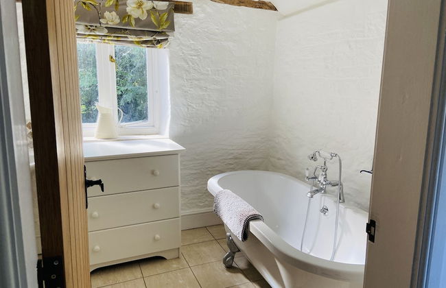 Beautiful Barn Conversion With Wood-burning Stove - Foto 16