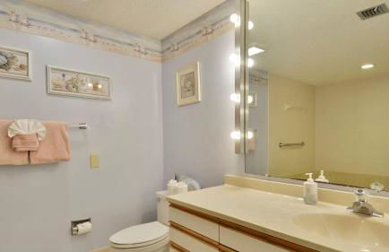 Atlantic Paradise by Avantstay Great Location w/ Balcony, Outdoor Dining & Shared Pool & Hot Tub! - Photo 36