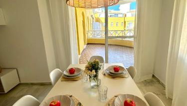 Gatu VILLA ANTILLAS parking gratis preferentemente mayores de 25 años y familias - Foto 3