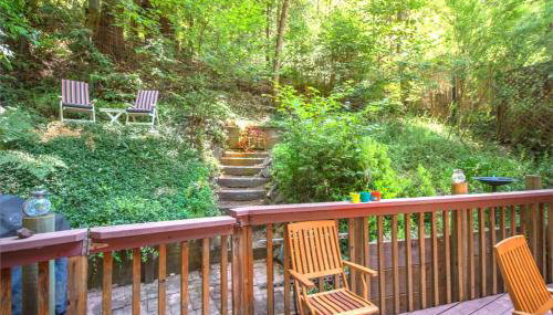 Absolute Zen! Redwoods! BBQ Grill! Fast WiFi!! Ping Pong!! Dog Friendly! - Foto 4, Other