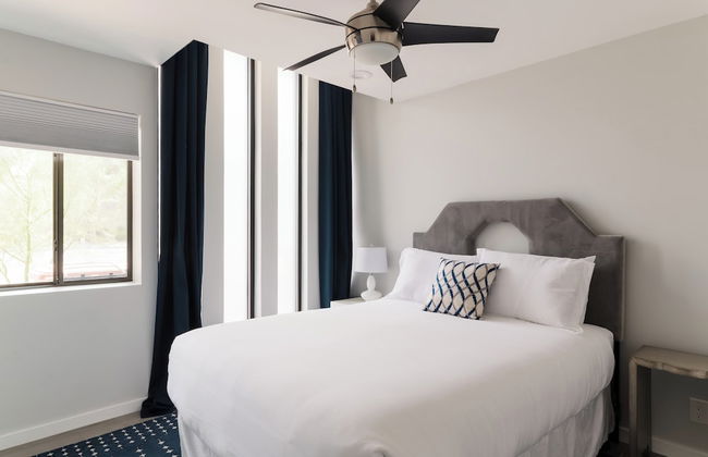 Sapphire By Avantstay Spacious Modern Getaway w/ Pool & Outdoor Grill - Foto 4