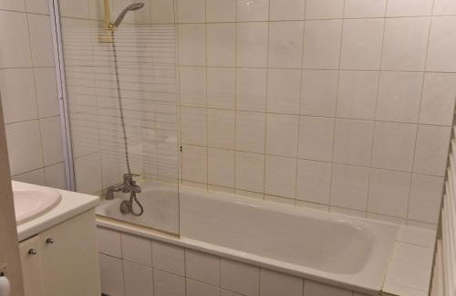 Maison calme avec 3 chambres, proche centre-ville Lunéville & gare, accès facile à Nancy - FR-1-584-106 - Foto 12