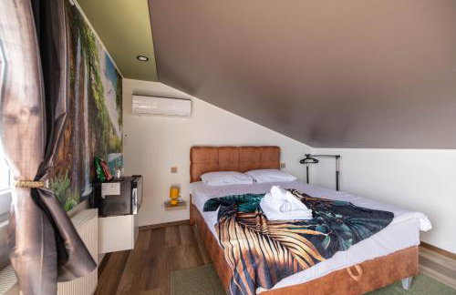 Apartmani i sobe Kralj Zvonimir - Foto 19