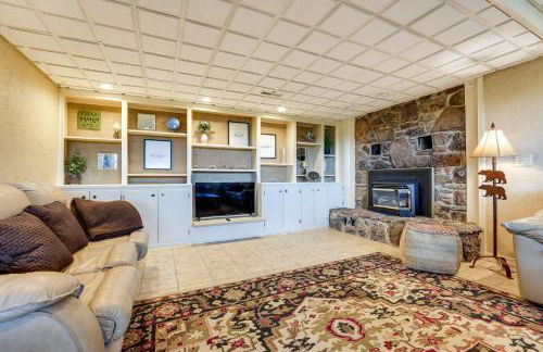 Eagle Rock Gem on Table Rock Lake with Decks and Grill - Photo 16