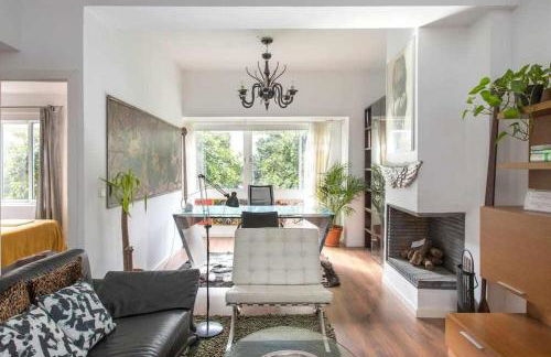 Lujoso apartamento con patio en Triana Sevilla - Foto 1