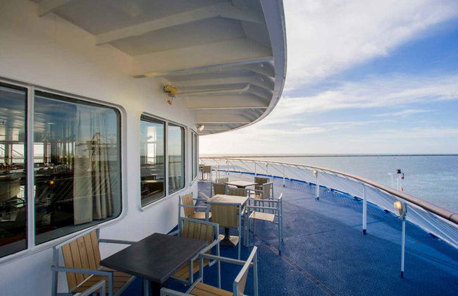 Ferry to Menorca from Alcudia - Foto 4