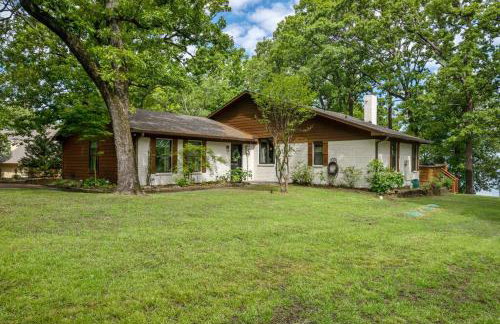 Lakefront Cottage- late summer price decrease! - Foto 13