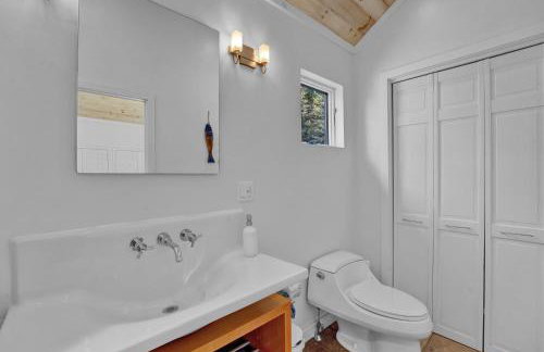 Lakefront Sunsets, Hot Tub, Pool Table, Kayaks - Foto 52